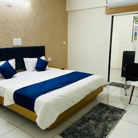 Hotel Balaji Villa Βαντοντάρα Εξωτερικό φωτογραφία