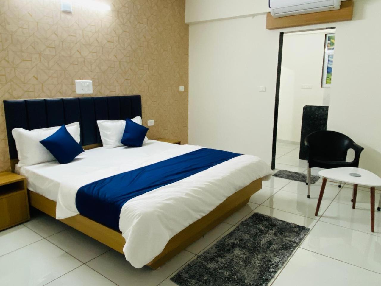 Hotel Balaji Villa Βαντοντάρα Εξωτερικό φωτογραφία